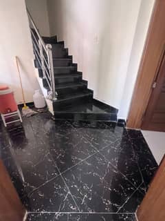 سوان گارڈن ۔ بلاک ڈی سوان گارڈن,اسلام آباد میں 7 کمروں کا 10 مرلہ مکان 4.25 کروڑ میں برائے فروخت۔