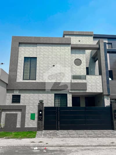 5.75 MARLA Bl BRAND NEW HOUSE FOR SALE ON INSTALMENTS AT BAHRIA TOWN LAHORE