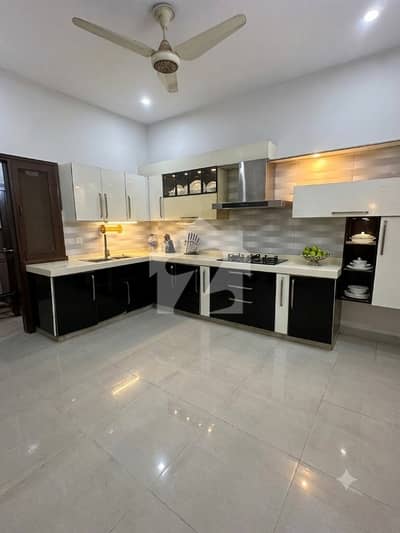 Phase 8 120yards Bungalow For Rent
