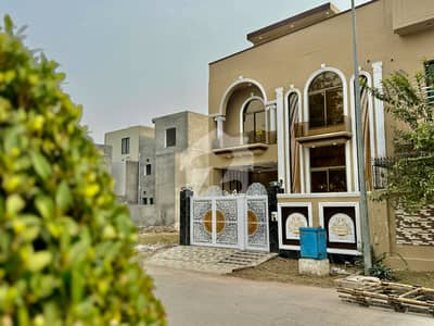 5 Marla Designer Build House For Sale 5 Marla Designer Build House For Sale