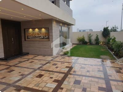 1 KANAL BUNGALOW | IMMACULATE. ICONIC. UNMISSABLE DHA LAHORE'S BEST BLOCK 1 KANAL BUNGALOW | IMMACULATE. ICONIC. UNMISSABLE DHA LAHORE'S BEST BLOCK
