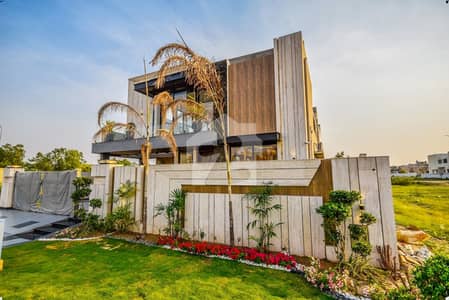 1 KANAL BUNGALOW | IMMACULATE. ICONIC. UNMISSABLE DHA LAHORE'S BEST BLOCK 1 KANAL BUNGALOW | IMMACULATE. ICONIC. UNMISSABLE DHA LAHORE'S BEST BLOCK
