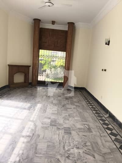 BEAUTIFUL HOUSE FOR RENT IN F-10