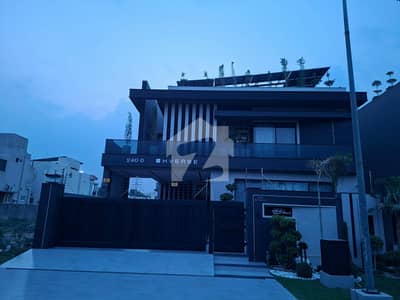1 KANAL ELEGANT AND FULLY MAINTAINED SUPER HOT LOCATED BUNGALOW IS AVAILABLE IN THE BEST BLOCK OF DHA LAHORE. 1 KANAL ELEGANT AND FULLY MAINTAINED SUPER HOT LOCATED BUNGALOW IS AVAILABLE IN THE BEST BLOCK OF DHA LAHORE.