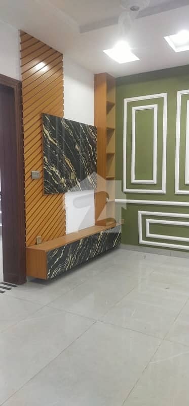 10 Marla Double Unit House Available For Sale 10 Marla Double Unit House Available For Sale