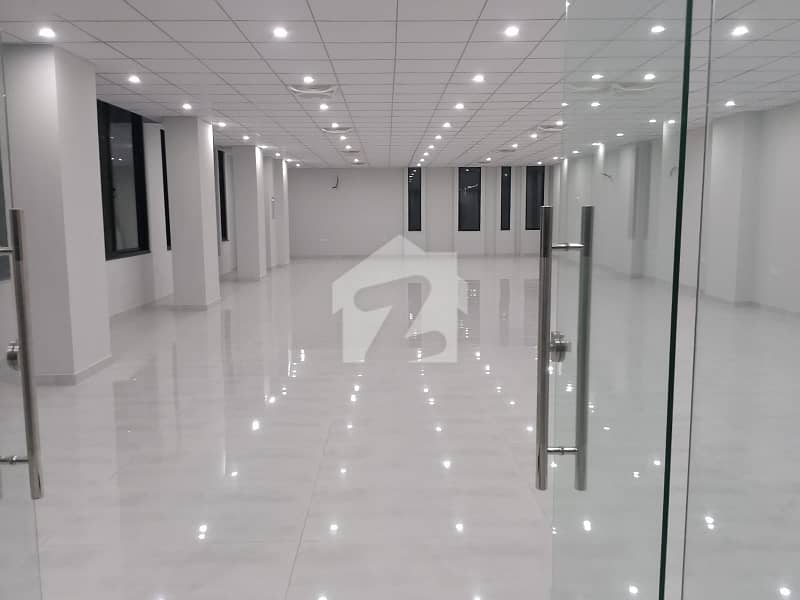 Prime Commercial Location I&T Center G-8, Islamabad Prime Commercial Location I&T Center G-8, Islamabad