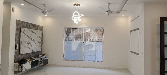 Brand New 10 Marla Luxurious 8 Bed House For Sell in Gulraiz