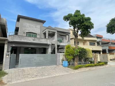 1 Kanal G+B+1 House | Separate Meters & Water Tanks | Sector B DHA Phase 1