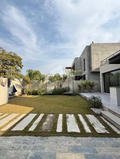 Lavish Beautiful Upper Portion For Rent In F-10
