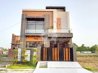 Ideally Located House For Sale In Central Park - Block BB Available Ideally Located House For Sale In Central Park - Block BB Available