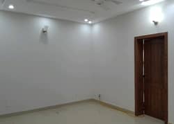 I-8/4 Upper Portion Sized 12 Marla For rent
