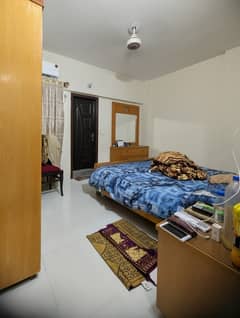 240 Yards Fully Renovated Tile Flooring Double Storey 7 Bed Dd 2 Kitchen