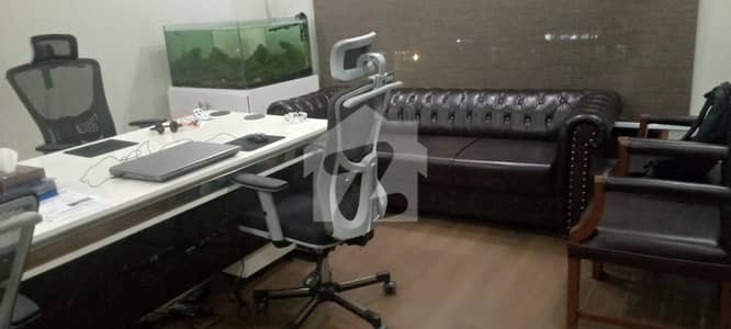 SPACIOUS APARTMENT IN DHA SECTOR F