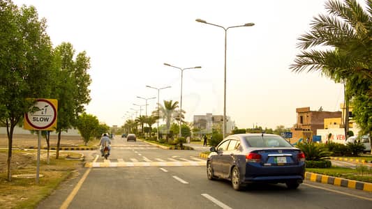 10 Marla Plot For Sale Diamond Block, Park View City Lahore