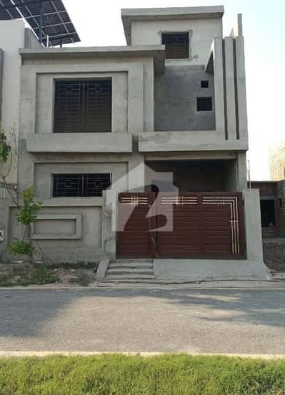 Solid Owner Build Grey Structure ,Good Acomodation