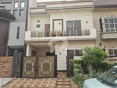 Brand New 5 Marla house for sale opposite to theme park