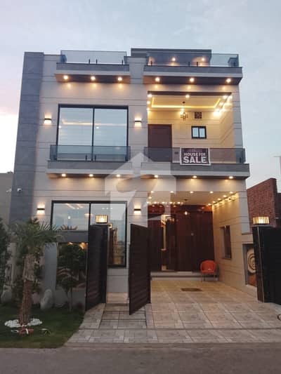 Brand New 5 Marla Corner House for Sale in Crystal Block, Park View City, Lahore Brand New 5 Marla Corner House for Sale in Crystal Block, Park View City, Lahore