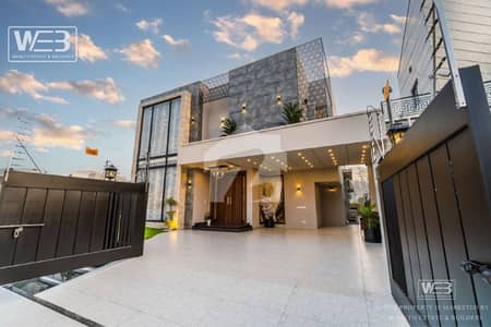 Near Park Fully Furnished With Basement 1 Kanal House In DHA Phase 6 For Sale