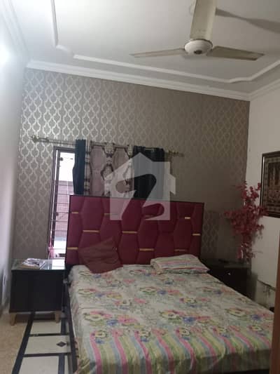 10 MARLA UPPER PORTION 3BEDS AND DRAWING ROOM -STORE-ROOF ACCESS