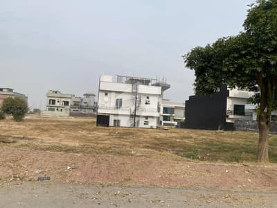 DHA Phase 4 - Sector A At Affordable Price Of Pkr Rs. 28000000