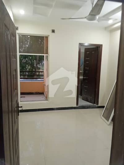 3 Bed Spacious 1st Floor Family Apartment For Sale Prime Location