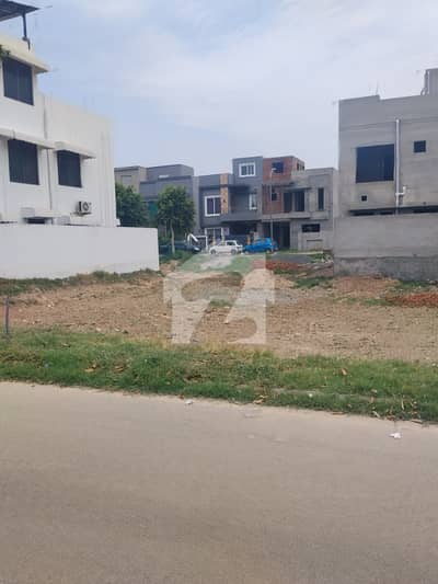 New Lahore City Phase 3 Premier Enclave 10 Marla Plot Prime Location On Ground Possession Plot For Sale In New Lahore City Near To Bahria Town Lahore New Lahore City Phase 3 Premier Enclave 10 Marla Plot Prime Location On Ground Possession Plot For Sale In New Lahore City Near To Bahria Town Lahore