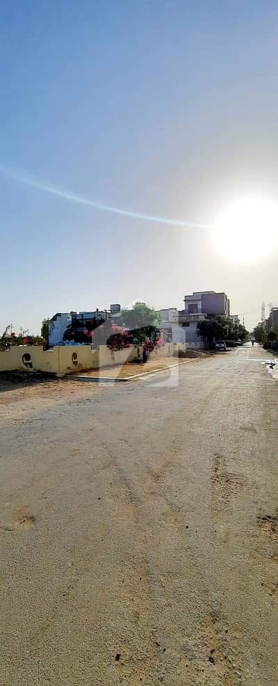 Chance Deal 240 Sq Yards Next To Corner West Open Plot On Reasonable Rates Chance Deal 240 Sq Yards Next To Corner West Open Plot On Reasonable Rates