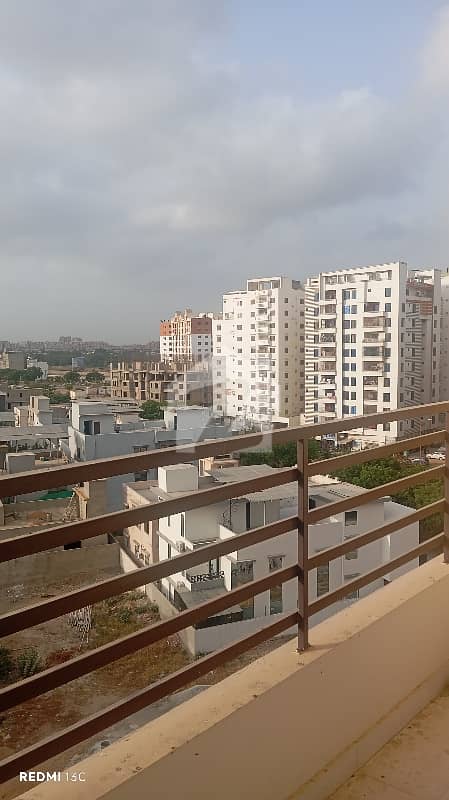 رومی ریزیڈنسی جناح ایونیو,کراچی میں 3 کمروں کا 8 مرلہ فلیٹ 75.0 ہزار میں کرایہ پر دستیاب ہے۔ رومی ریزیڈنسی جناح ایونیو,کراچی میں 3 کمروں کا 8 مرلہ فلیٹ 75.0 ہزار میں کرایہ پر دستیاب ہے۔