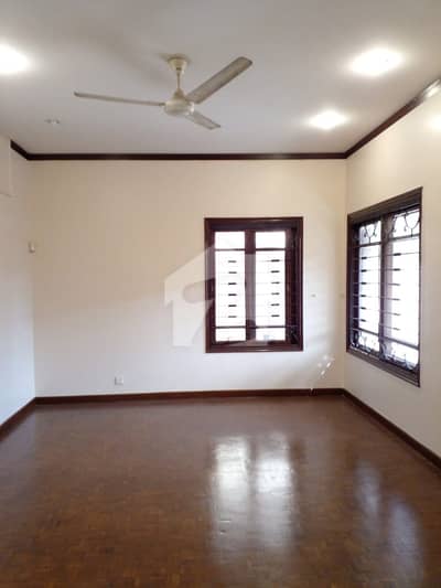 500 Yard Bungalow For Rent In DHA Phase 6