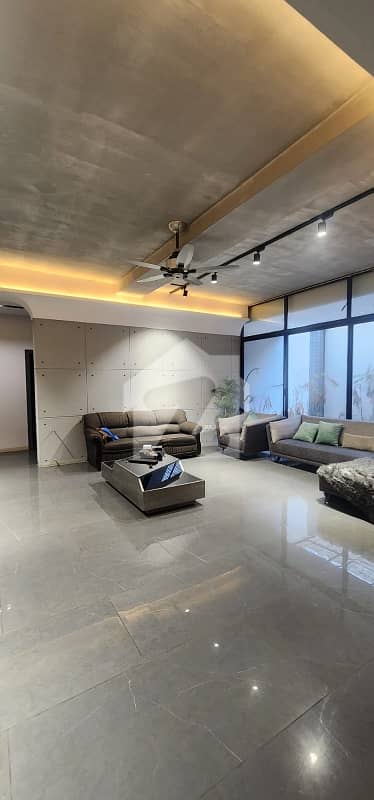 2 Kanal House Available For Sale