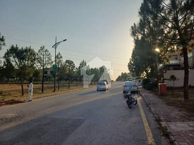 بحریہ انکلیو - سیکٹر سی 1 بحریہ انکلیو,بحریہ ٹاؤن,اسلام آباد میں 2 کنال رہائشی پلاٹ 6.5 کروڑ میں برائے فروخت۔ بحریہ انکلیو - سیکٹر سی 1 بحریہ انکلیو,بحریہ ٹاؤن,اسلام آباد میں 2 کنال رہائشی پلاٹ 6.5 کروڑ میں برائے فروخت۔