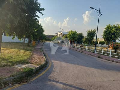Highly-Desirable 1 Kanal Residential Plot Available In Bahria Enclave - Sector C2 Highly-Desirable 1 Kanal Residential Plot Available In Bahria Enclave - Sector C2
