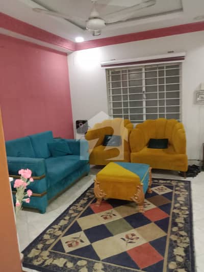 ای ۔ 11 اسلام آباد میں 2 کمروں کا 5 مرلہ فلیٹ 80.0 لاکھ میں برائے فروخت۔