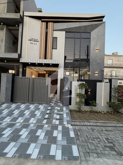 5marla ultramodern house for sale in Central Park Lahore 5marla ultramodern house for sale in Central Park Lahore