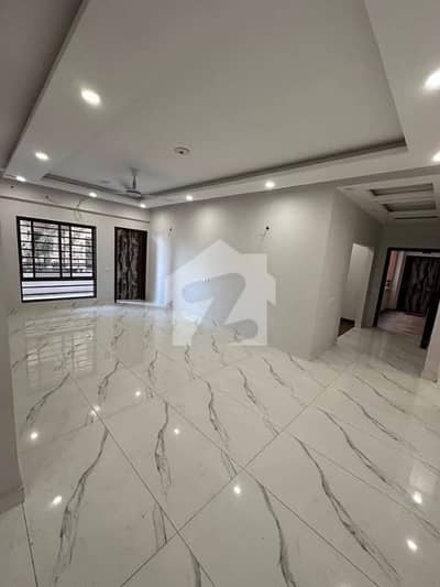 Portion For Rent In Delhi Mercantile Society