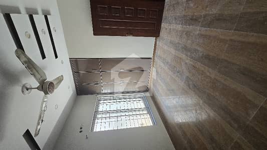 بحریہ نشیمن لاہور میں 3 کمروں کا 5 مرلہ مکان 1.48 کروڑ میں برائے فروخت۔
