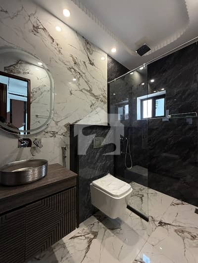 5 Marla most beautiful house for Rent