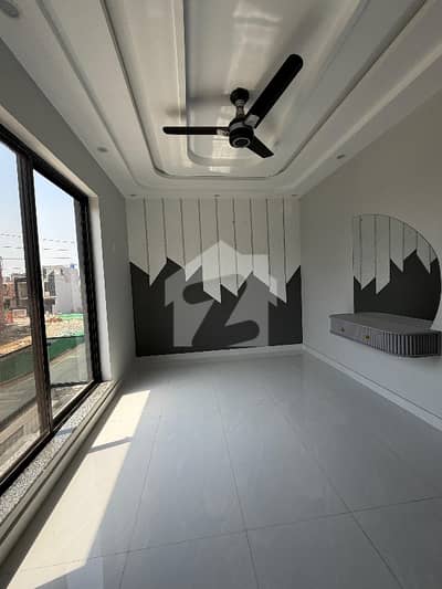5 Marla Most Beautiful House For Rent