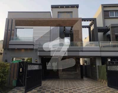 Luxury 10 Marla House For Sale In Bahria Town Lahore Prime Location Ideal Living Luxury 10 Marla House For Sale In Bahria Town Lahore Prime Location Ideal Living