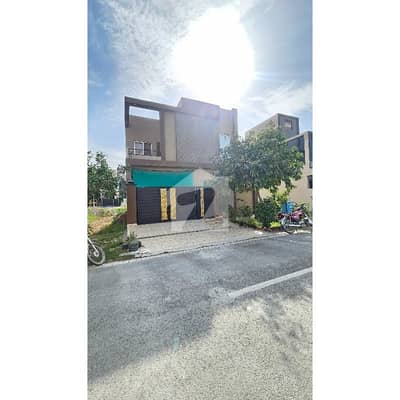 5 Marla Modern Design House Available For Sale