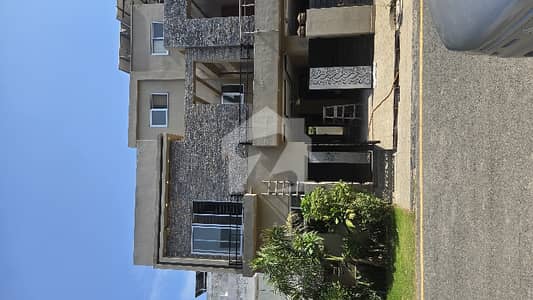 5Marla Slightly Used House Available For Sale