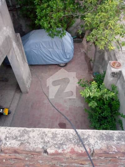Prime Main Road Property | Ideal for Commercial Use