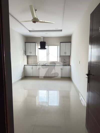 1 BHK Luxury Apartment | Gulberg Icon 2, Block C | Immediate Rental @ 38K, Upside to 65K