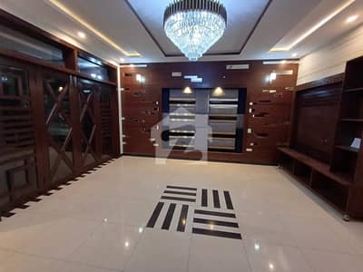 10-MARLA BUNGALOW | IMMACULATE. ICONIC. UNMISSABLE BAHRIA TOWN LAHORE'S BEST BLOCK 10-MARLA BUNGALOW | IMMACULATE. ICONIC. UNMISSABLE BAHRIA TOWN LAHORE'S BEST BLOCK