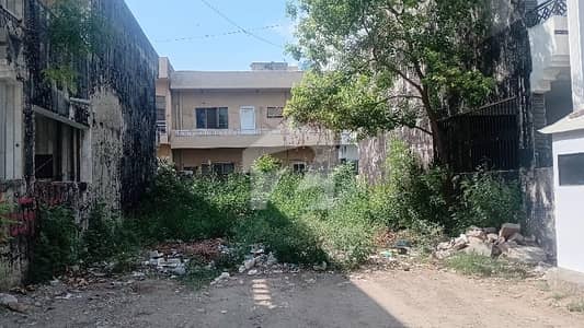 30x60 Level Plot For Sale Near Park, Masjid, Market, Double Road 30x60 Level Plot For Sale Near Park, Masjid, Market, Double Road