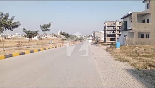 8 Marla Residential Plot For Sale In Mumtaz City Chanab Block Prime Location, Best Investment Opportunity