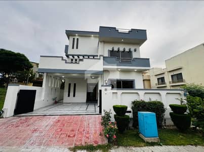 10 Marla House Well Maintained Solid Construction Dha Phase 2 ISB