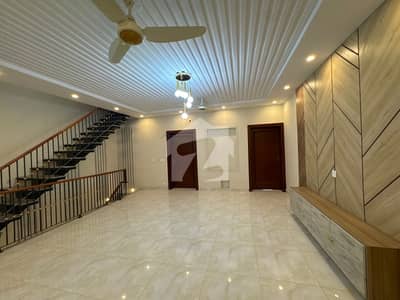 7 Marla Spanish Desighner House Available For Rent