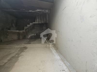 Good News Commercial Shop Main Road Triple Storey Ideal For Any Business