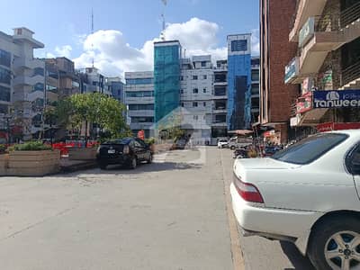 13 Marla corner plot available for sale in E11/2